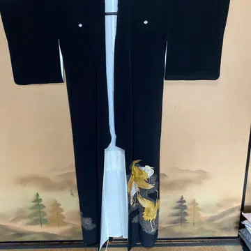 블랙  자수 기모노