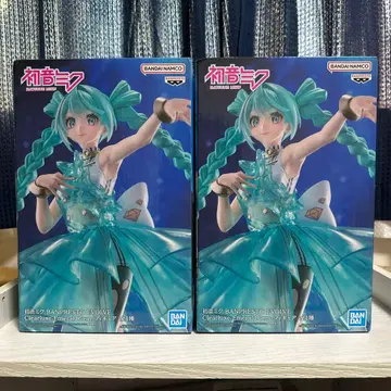 하츠네 미쿠 BANPRESTO Evolve 피규어 2세트