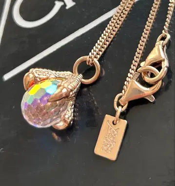 요시코 크리에이션 오로라 크리스탈 목걸이