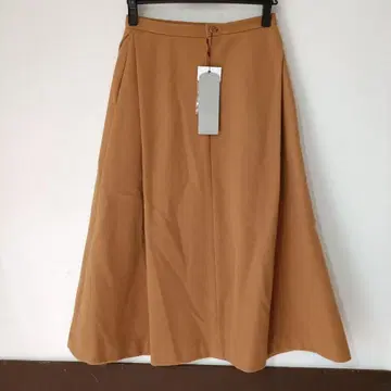 미사용 새상품 FLASK 프라스크 카멜 플레어 롱 스커트 36 사이즈