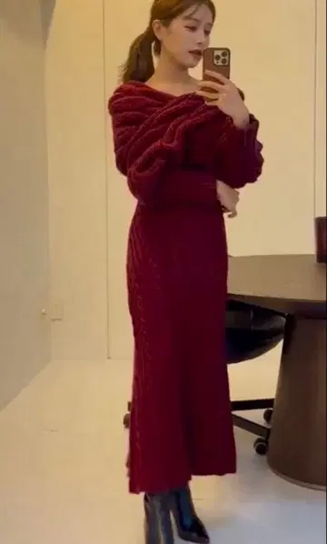 laubeblanc 케이블 니트 드레스