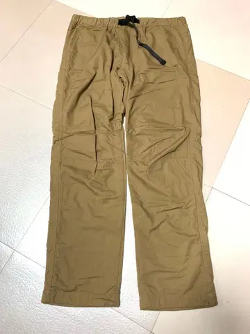 유니클로 따뜻한 카고 팬츠