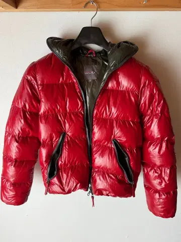 DUVETICA 빨간색 듀페티카 다운 자켓