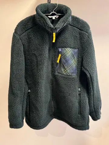 유니클로 x JWA 다크 그린 플리스 자켓 체크 포켓