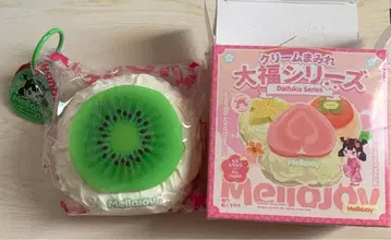멜로 조이 스퀴즈 크림 범벅 대복 키위 미사용