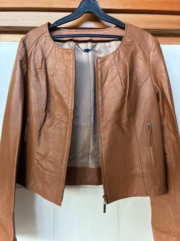 브라운 가죽 숏 자켓