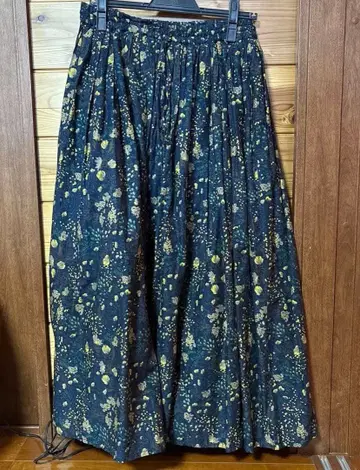 [새상품급] SOIL 2024SS 코튼 플라워 프린트 개더 스커트