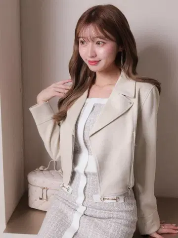 립 서비스 싱글 라이더 자켓 블랙입니다