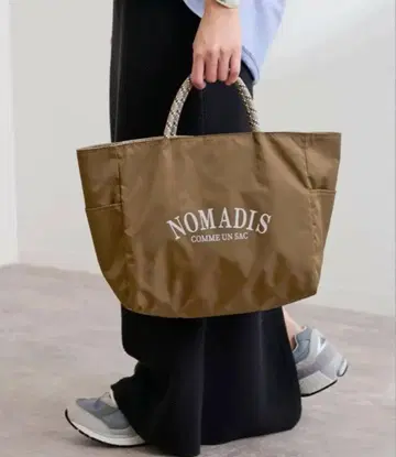 NOMADIS 프레임워크 별주 토트백 카멜