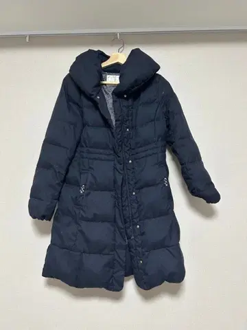 네이비 후드 부착 롱 다운 자켓