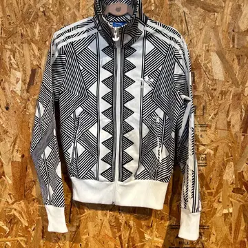 adidas 기하학 패턴 풀집업 자켓 M