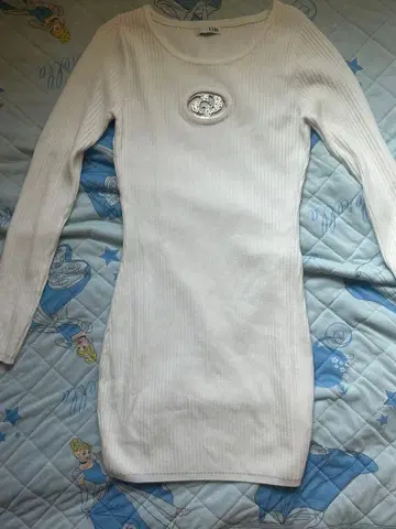 화이트 리브 롱 니트 원피스