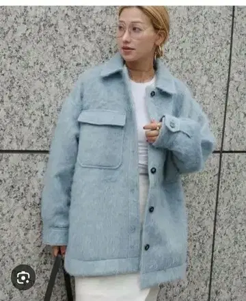 HEILIS 라이트 블루 아우터 M 사이즈 상당