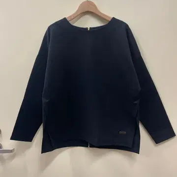 MICA&DEAL 운모 맨투맨 긴팔 상의 블랙