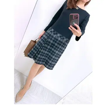 [새상품급] 정가 30,000엔 언타이틀 사이즈 2 울 원피스 네이비