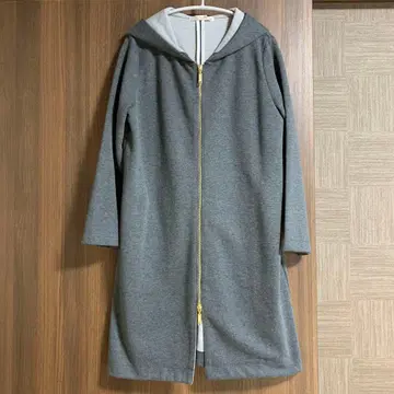 브리아쥬 후드 부착 더블 지퍼 저지 코트 S 사이즈 (미사용 새상품)