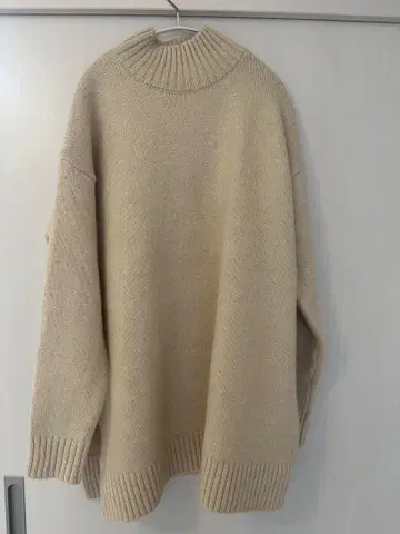 ZARA 터틀넥 니트 알파카 울 혼방