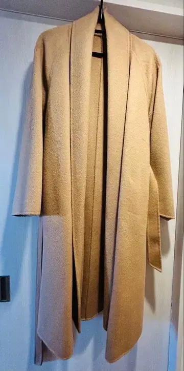 베이지 롱 코트 벨트 포함