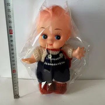 큐피 인형 외출 니트