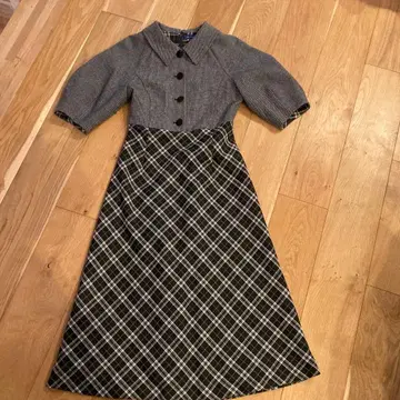 Maglie le casette 롱 원피스 그레이