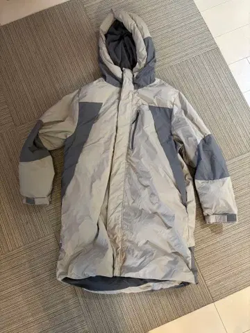 FieldCore 그레이 계열 마운틴 파카 L 사이즈