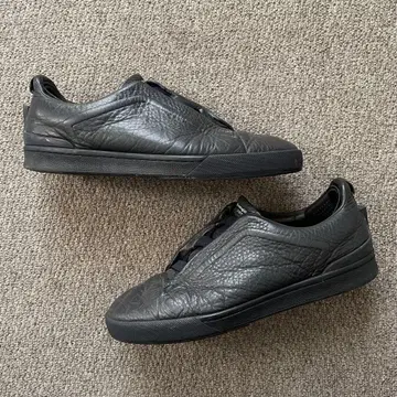 Ermenegildo Zegna 트리플 스티치 블랙 스니커즈