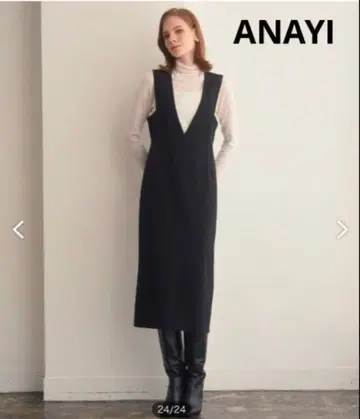 ANAYI 블랙 V넥 원피스