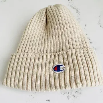 [ 새상품 ] Champion 베이지 니트 모자