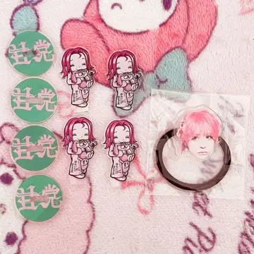 달콤한 폭력 감폭 계 아크릴 스탠드 폴라로이드