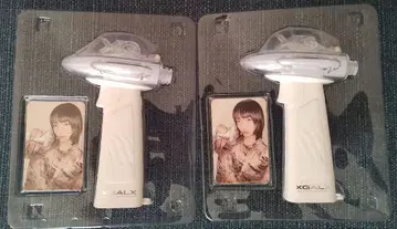 XG 응원봉 2개 세트 트레이딩 카드 포함