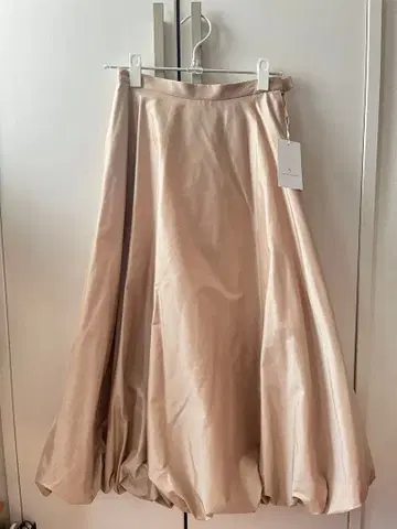 유나이티드 애로우즈 벌룬 스커트 BEIGE 36 사이즈