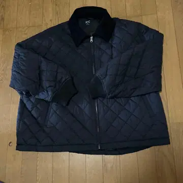 새상품급 유니클로C 이소재 퀼팅 자켓 3XL