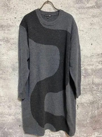 유니클로 x 마리메꼬 라무 크루넥 원피스