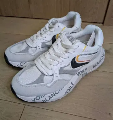 미사용 새상품 보일 남성용 스니커즈 택 포함 size : 41