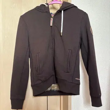 Y2K TOMMY HILFIGER 보아 후드티