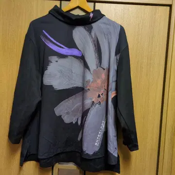 SUPERLADY 꽃무늬 프린트 긴팔 상의 LL