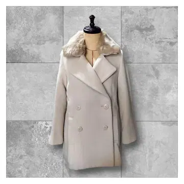 스나이델 SNIDEL 크림색 퍼 코트