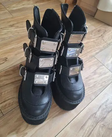 demonia 데모니아 통굽 부츠 Y2K