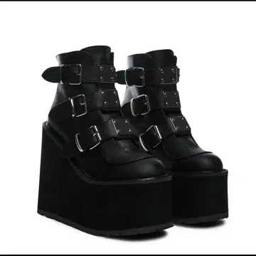 [ 최저가 ] demonia 데모니아 통굽 부츠 Y2K