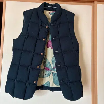 팔라스 팰리스 인디고 다운 베스트 사이즈 4