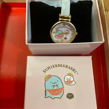 스미코구라시 딸기 페어 뱅글 워치