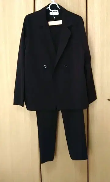 걸리시 인형 팬츠 셋업 블랙