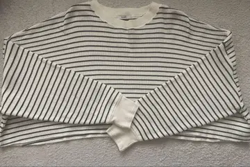 스트라이프 크롭 긴팔 상의 F