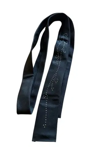 캐서린 햄넷 넥타이