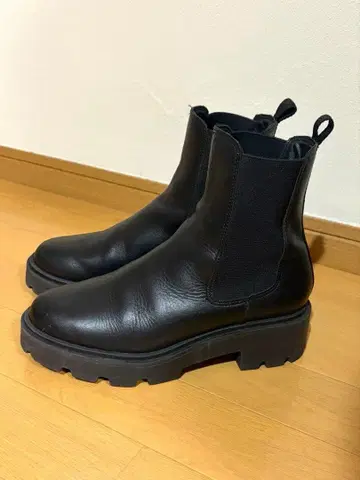 무인 블랙 사이드 고어 부츠 M 사이즈