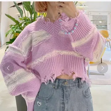 Alley by w closet 데미지 보더 니트