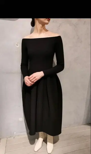 CFCL 글리터 원피스 오프숄더