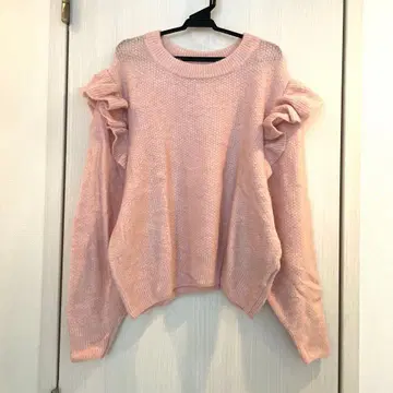 쁘띠 프릴 니트 H&M 택 포함 미사용