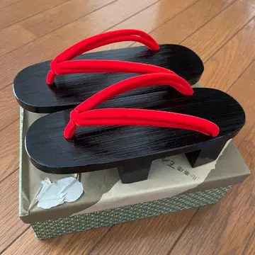 신사이바시 텐구 일본 나막신 빨간 하나오 쇼와 레트로