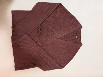 Mila Owen 버건디 가디건